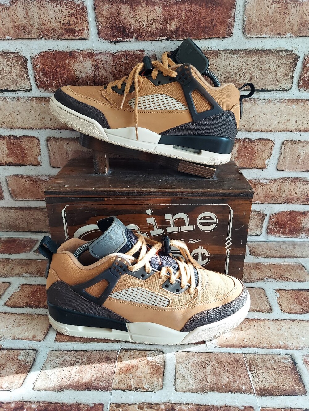 Pre-owned 2024 Jordan Spizike Low